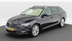 Zwart Gebruikt 2018 Skoda Superb Business Line Stationwagen | € 19.850 (Eerlijke prijs)