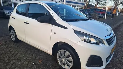 Occasion 2016 Peugeot 108 Access Hatchback | € 3.995 (Super prijs)