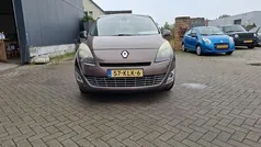 Bruin Gebruikt 2010 Renault Grand Scénic III Dynamique MPV | € 3.750 (Eerlijke prijs)