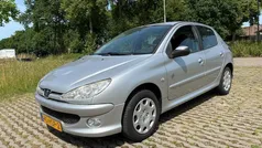 Gebruikt 2009 Peugeot 206 Hatchback | € 3.250 (Eerlijke prijs)