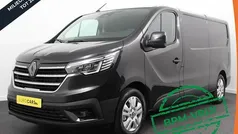 Zilver Nieuw 2024 Renault Trafic Van | € 34.400 (Eerlijke prijs)