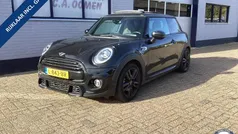 Zwart Gebruikt 2021 Mini John Cooper Works Hatchback | € 23.950 (Eerlijke prijs)