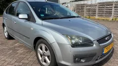Gebruikt 2005 Ford Focus Hatchback | € 999 (Eerlijke prijs)