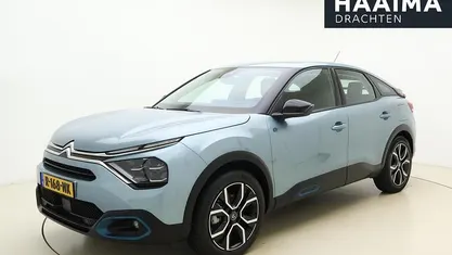 Blauw Gebruikt 2022 Citroën e-C4 Feel SUV | € 18.945 (Eerlijke prijs)