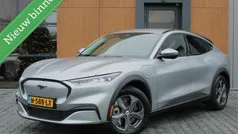 Grijs Gebruikt 2021 Ford Mustang Mach-E SUV | € 23.950 (Eerlijke prijs)