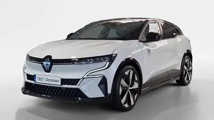 Wit Occasion 2023 Renault Megane E-Tech Techno Hatchback | € 22.640 (Goede deal)