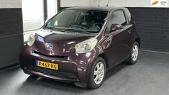 Paars Gebruikt 2009 Toyota iQ Comfort Hatchback | € 6.250 (Eerlijke prijs)