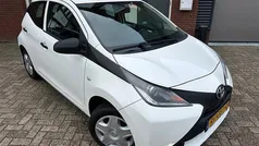 Gebruikt 2017 Toyota Aygo Hatchback | € 7.900 (Goede deal)