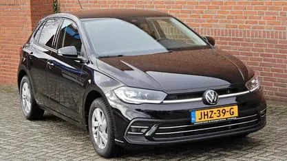 Occasion 2024 VW Polo Edition Hatchback | € 24.950 (Eerlijke prijs)