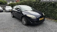 Blauw Gebruikt 2009 Renault Mégane III Expression Hatchback | € 2.945 (Eerlijke prijs)