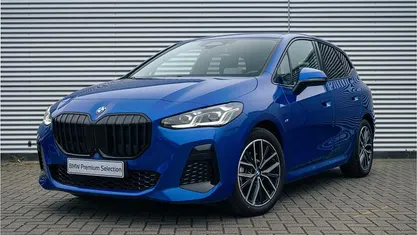 Blauw Gebruikt 2023 BMW 220 M Sport Stationwagen | € 34.450 (Goede deal)