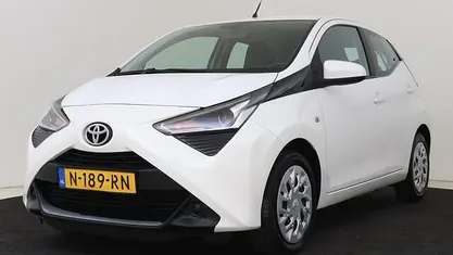 Occasion 2022 Toyota Aygo X-play Hatchback | € 12.900 (Eerlijke prijs)