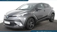 Grijs, metallic lak Gebruikt 2018 Toyota C-HR SUV | € 15.850 (Goede deal)