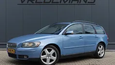 Blauw Gebruikt 2005 Volvo V50 Momentum Stationwagen | € 1.250 (Goede deal)