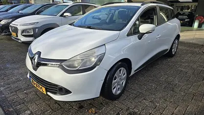 Gebruikt 2015 Renault Clio GrandTour Expression Stationwagen | € 6.450 (Eerlijke prijs)