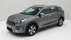 Grijs Gebruikt 2018 Kia Niro SUV | € 15.000 (Goede deal)