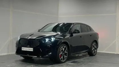 Zwart Gebruikt 2024 BMW iX2 Shadowline SUV | € 46.880 (Eerlijke prijs)