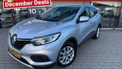 Gebruikt 2020 Renault Kadjar Zen SUV | € 17.750 (Eerlijke prijs)