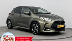 Groen Gebruikt 2024 Toyota Yaris Hybrid Edition Hatchback | € 25.499 (Eerlijke prijs)