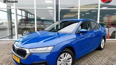 Blauw Gebruikt 2021 Skoda Octavia Business Line Hatchback | € 19.775 (Eerlijke prijs)
