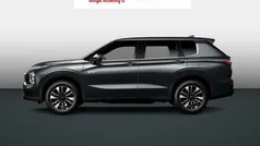 Grijs Nieuw 2025 Mitsubishi Outlander Intense SUV | € 53.950 (Eerlijke prijs)