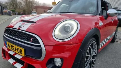 Rood Gebruikt 2015 Mini John Cooper Works Chili Hatchback | € 12.995 (Eerlijke prijs)