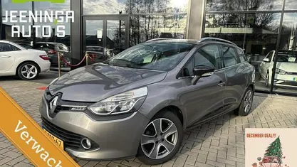 Grijs (metallic) Occasion 2014 Renault Clio GrandTour Expression Stationwagen | € 4.994 (Eerlijke prijs)