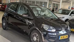 Zwart Gebruikt 2015 VW up! move up! Hatchback | € 7.444 (Eerlijke prijs)