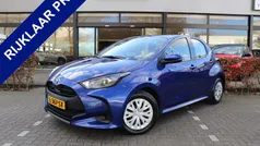Blauw Gebruikt 2021 Toyota Yaris Active Hatchback | € 14.950 (Eerlijke prijs)