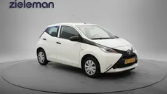 Wit Gebruikt 2018 Toyota Aygo Hatchback | € 8.345 (Goede deal)