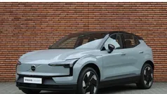 Grijs, metallic lak Gebruikt 2024 Volvo EX30 Plus SUV | € 34.750 (Goede deal)