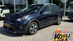 (b4u) gravity blue m Gebruikt 2021 Kia Niro SUV | € 20.945 (Eerlijke prijs)
