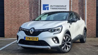 Wit Occasion 2026 Renault Captur R.S. SUV | € 25.950 (Super prijs)