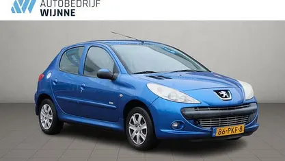 Blauw Occasion 2011 Peugeot 206+ Hatchback | € 2.400 (Eerlijke prijs)