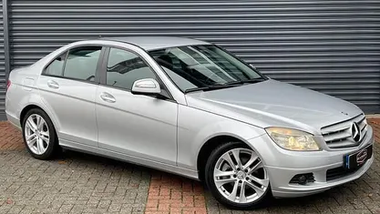 Grijs Gebruikt 2007 Mercedes C180 Classic Sedan | € 5.950 (Eerlijke prijs)