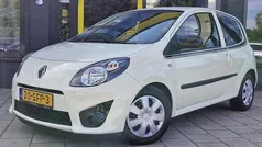 Geel Gebruikt 2011 Renault Twingo Collection Hatchback | € 2.950 (Eerlijke prijs)