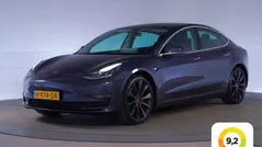 Grijs, metallic lak Gebruikt 2020 Tesla Model 3 Performance Sedan | € 20.909 (Goede deal)