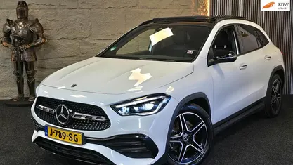 Gebruikt 2020 Mercedes GLA200 Business SUV | € 32.499 (Eerlijke prijs)