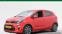 Rood Gebruikt 2022 Kia Picanto Plus Hatchback | € 18.445 (Eerlijke prijs)