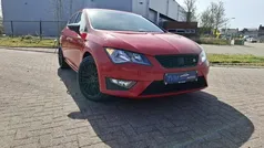 Rood Gebruikt 2015 Seat Leon FR Hatchback | € 12.740 (Eerlijke prijs)