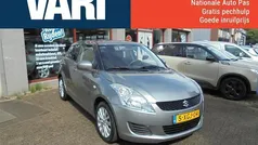 Grijs Gebruikt 2014 Suzuki Swift Comfort Sedan | € 8.799 (Eerlijke prijs)