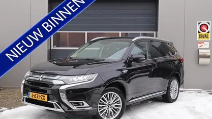 Occasion 2020 Mitsubishi Outlander Intense SUV | € 20.995 (Goede deal)