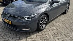 Grijs Gebruikt 2022 VW Golf VIII Style Hatchback | € 27.450 (Eerlijke prijs)