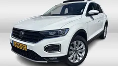 Gebruikt 2021 VW T-Roc Advance SUV | € 28.950 (Eerlijke prijs)