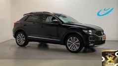 Zwart Gebruikt 2020 VW T-Roc Sport SUV | € 27.400 (Eerlijke prijs)