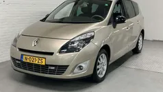 Bruin Gebruikt 2011 Renault Grand Scénic III Privilege MPV | € 8.749 (Eerlijke prijs)