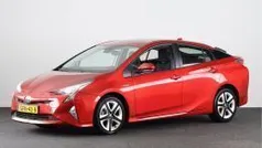 Rood Gebruikt 2016 Toyota Prius Executive Hatchback | € 17.450 (Eerlijke prijs)