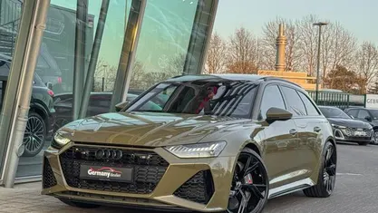 Groen Gebruikt 2023 Audi RS6 Stationwagen | € 149.849 (Eerlijke prijs)