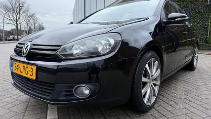 Zwart Occasion 2010 VW Golf VI Trendline Hatchback | € 3.950 (Eerlijke prijs)