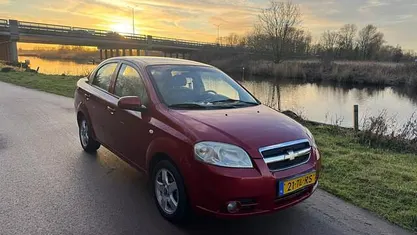 Rood Occasion 2006 Chevrolet Aveo Sedan | € 2.750 (Eerlijke prijs)